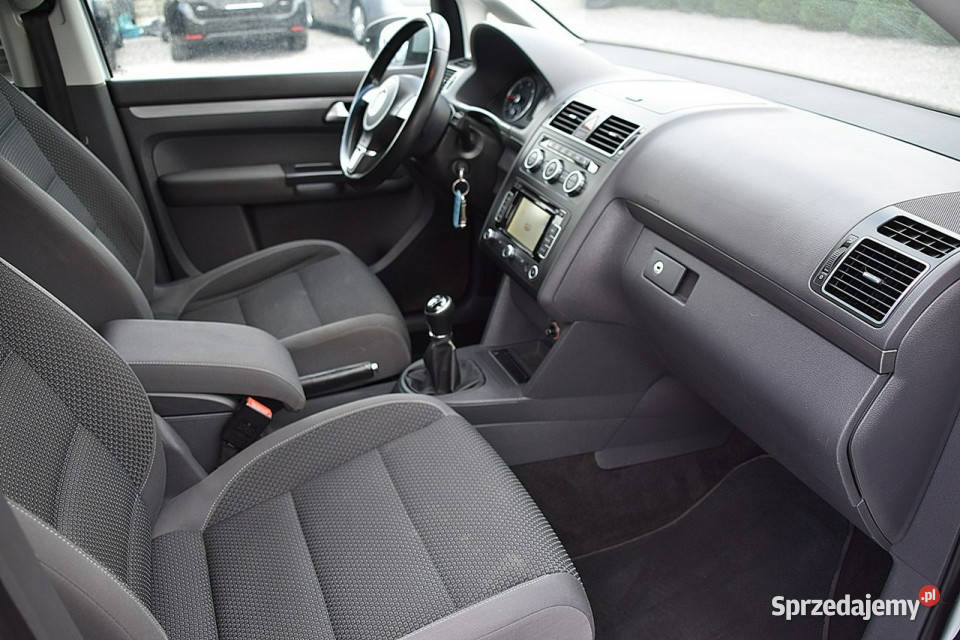 Volkswagen Touran 20TDI 140 7os Kamera Navi czujnik martwego pola Touran Motoryzacja mazowieckie