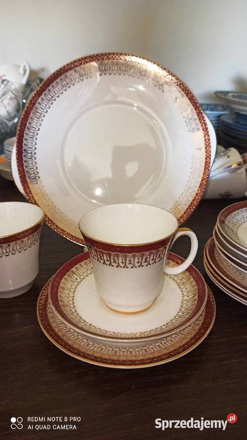 Filiżanka do kawy z talerzykiem deserowym pomorskie sprzedam
