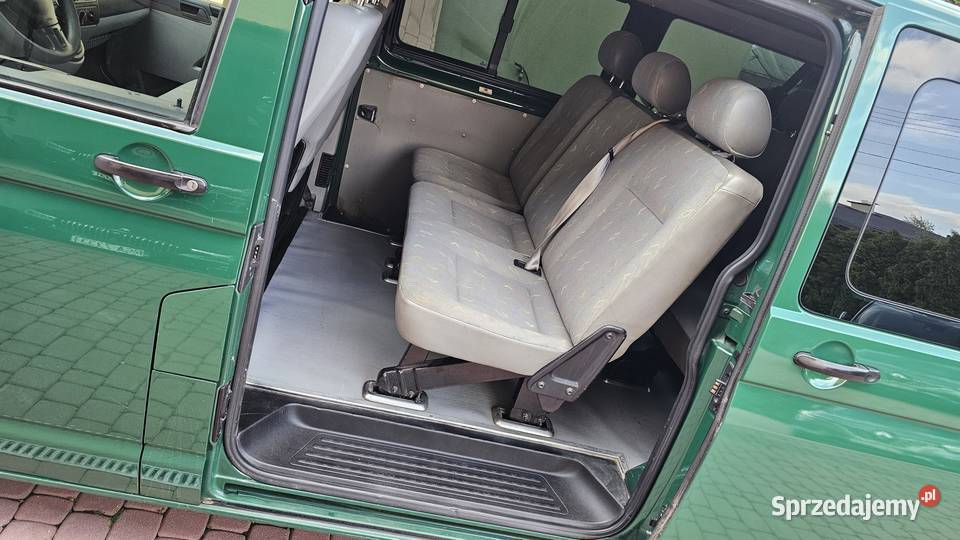 Wypożyczę Busa Wynajem Busów 9os osobowy 3os Wynajem pojazdów Zarszyn