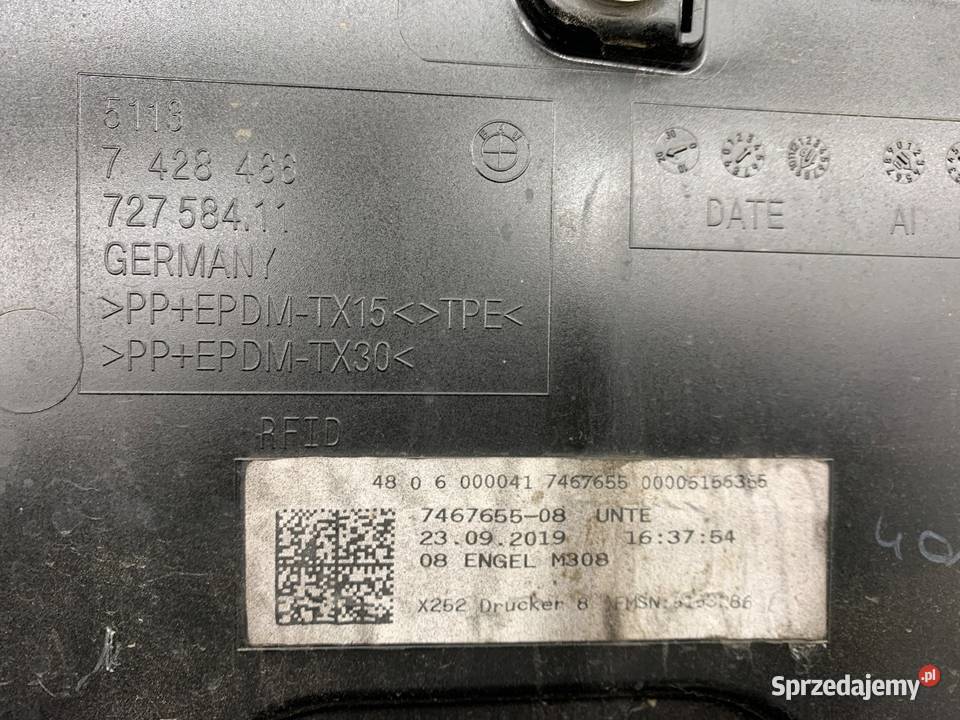 LISTWA BLENDA KLAPY TYŁ BMW F39 Crossover Listwy i nakładki podkarpackie