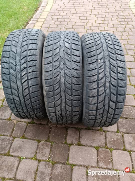 3 opony zimowe hankook 18565 r15 całość Opony i felgi