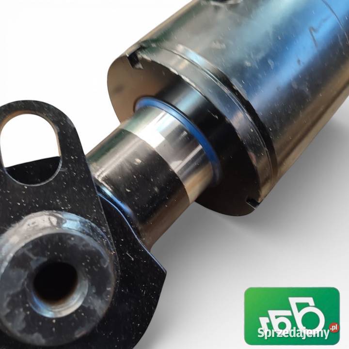 Siłownik główny podnoszenia ramienia Manitou MLT