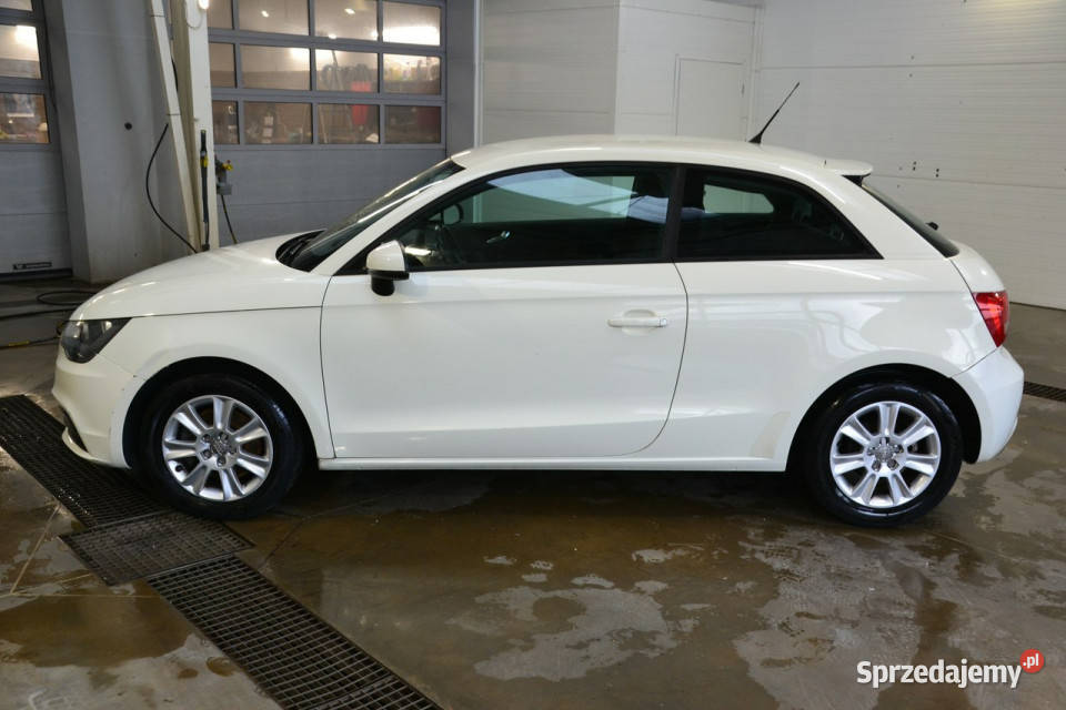 Audi A1 16 tdi 105 ekonomiczny klimatyzacja Hatchback Motoryzacja Kęty