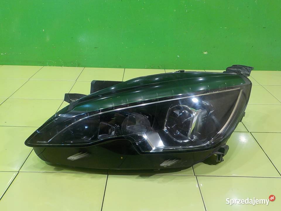 308 II GT 12 B AUT 16r HB 5D lampa lewa przod