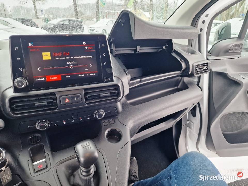 Berlingo 15 Diesel Drzwi Boczne Sprowadzony światła przeciwmgłowe