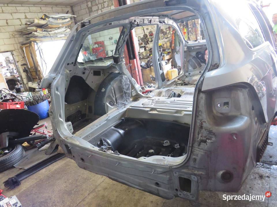 PAS TYLNY TYŁ WANNA PASSAT B7 KOMBI Pasy przednie i tylne sprzedam