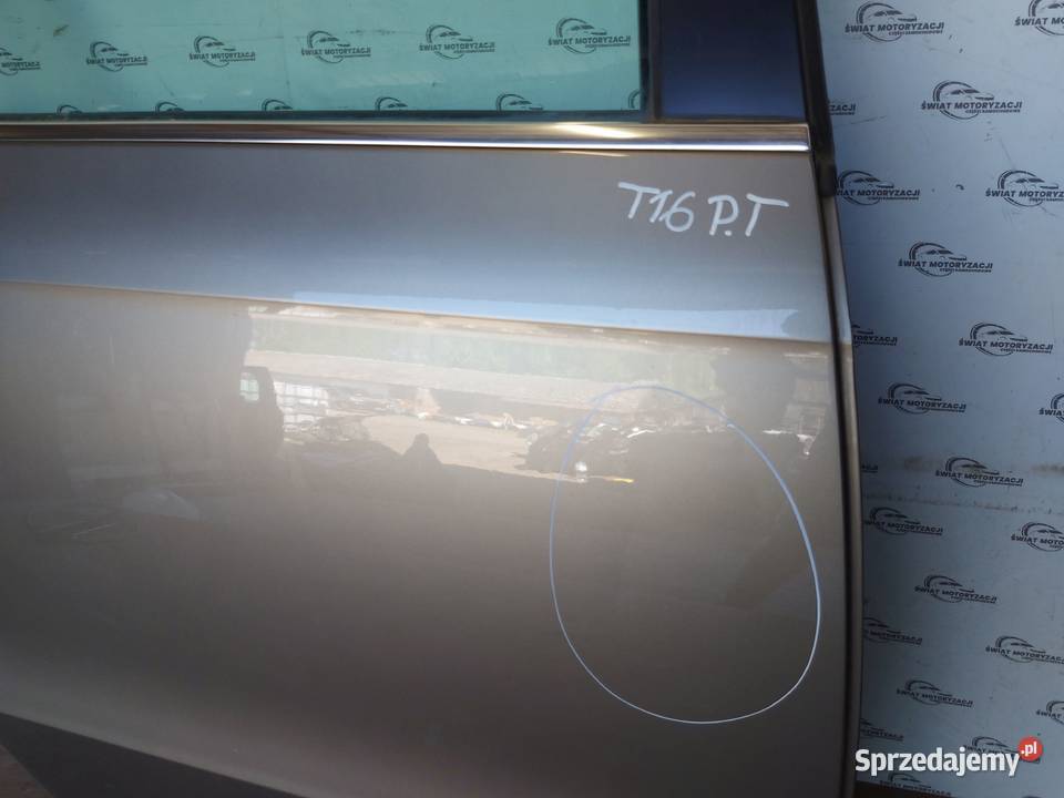VW PASSAT 20 TDI 13r drzwi prawe tył 190 Kielce