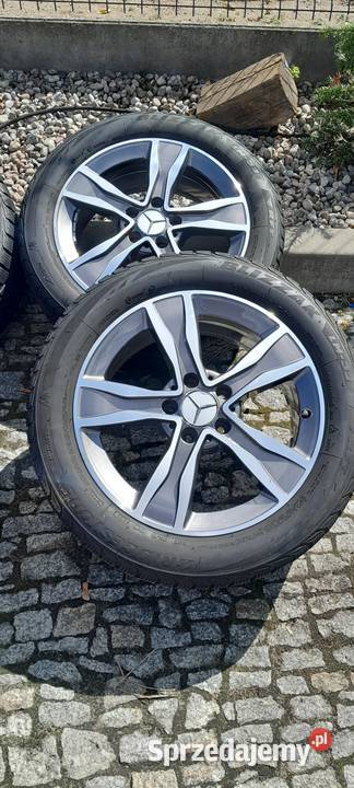 Felgi aluminiowe Mercedes W204 W205 komplet 4 Samochodowe