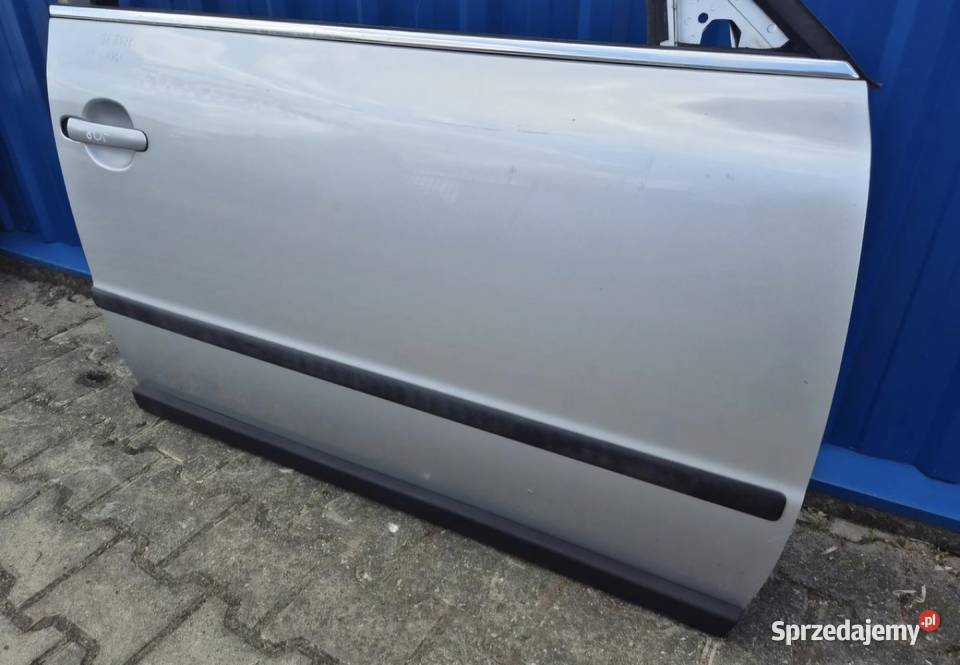 DRZWI PRZÓD PRAWY PRAWE VW PASSAT B5 FL LA7W Działoszyce sprzedam
