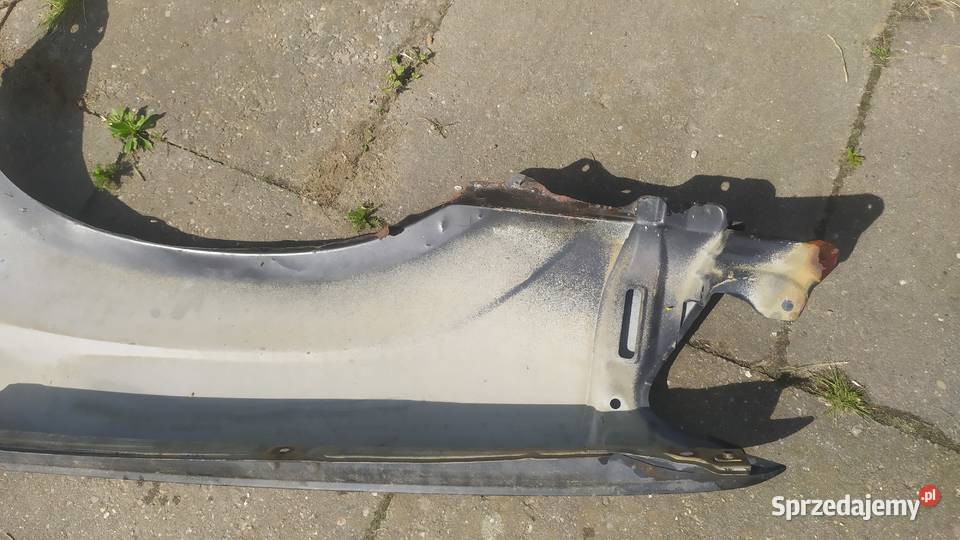 Subaru forester 2003 2004 2005 błotnik przód Wrocław sprzedam