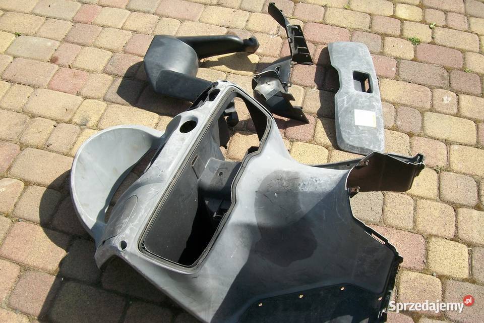 suzuki burgmann 400kokpit maskownica kierownicy