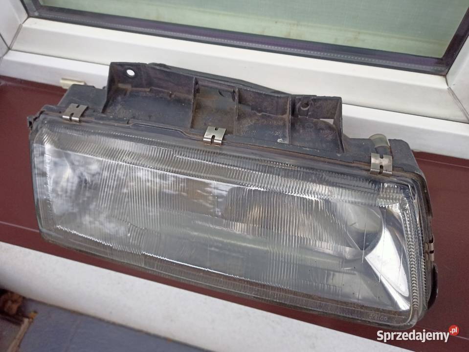 Citroen Xantia X1 lampa przednia prawa reflektor osobowe Lampy przednie Sieradz