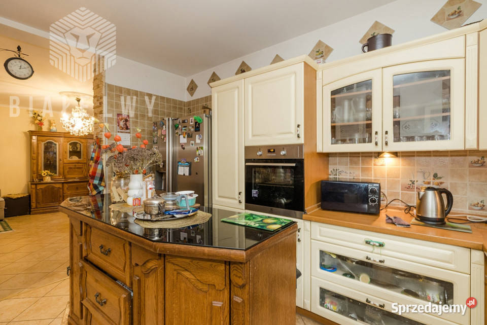 Mieszkanie Marki 886m2 parter