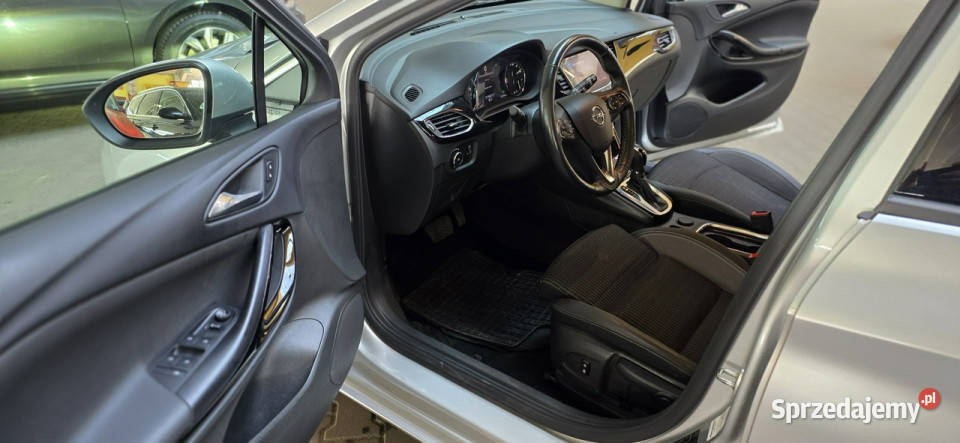 Opel Astra OPIS W podanej roczna gwarancja K serwisowany w ASO śląskie Mysłowice