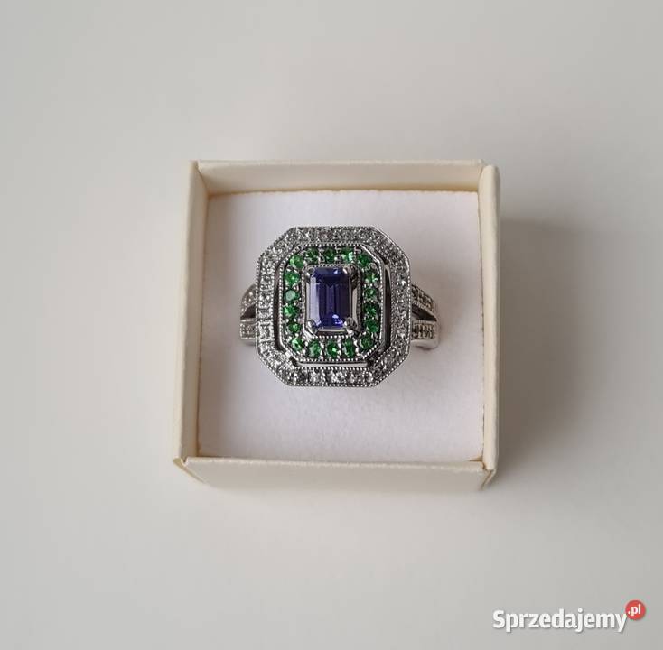 Srebrny pierścionek z tanzanitem tsavorytami i srebro Otwock
