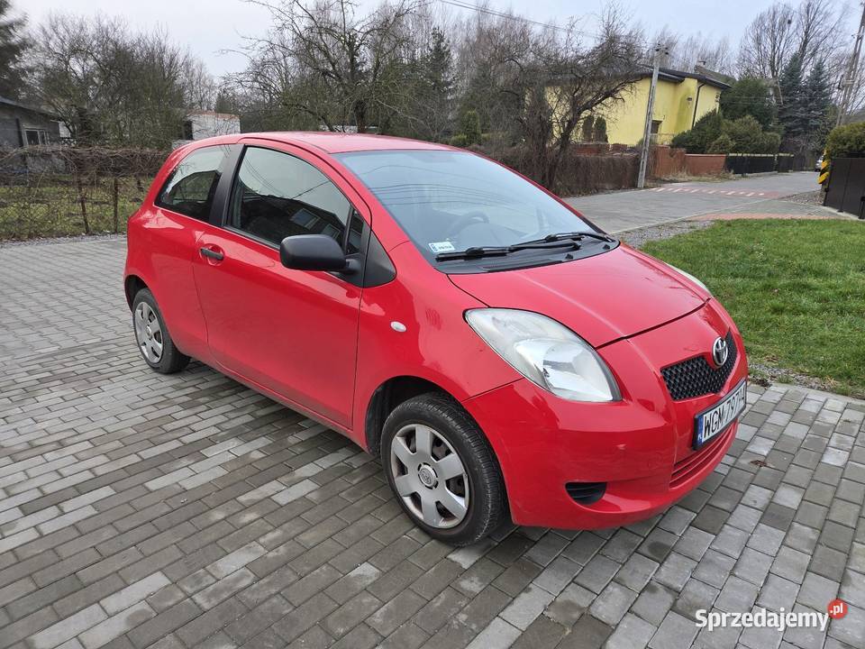 Toyota Yaris II 10 klimatyzacja 200708r garażowany sprzedam
