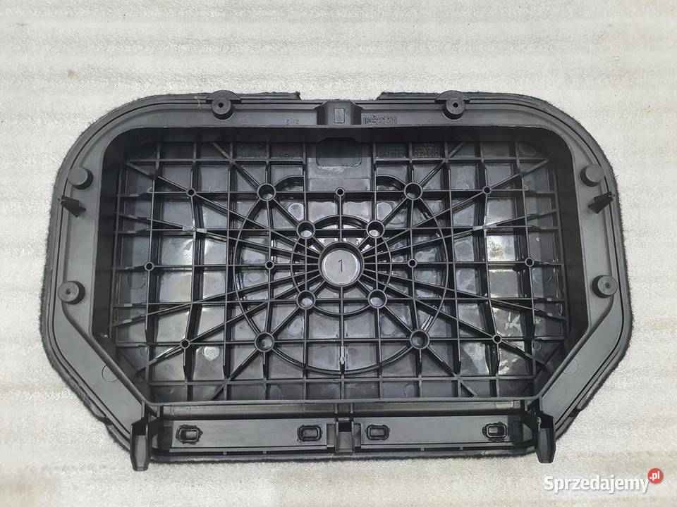 ZAŚLEPKA SCHOWEK PODŁOGI VW TOURAN LIFT