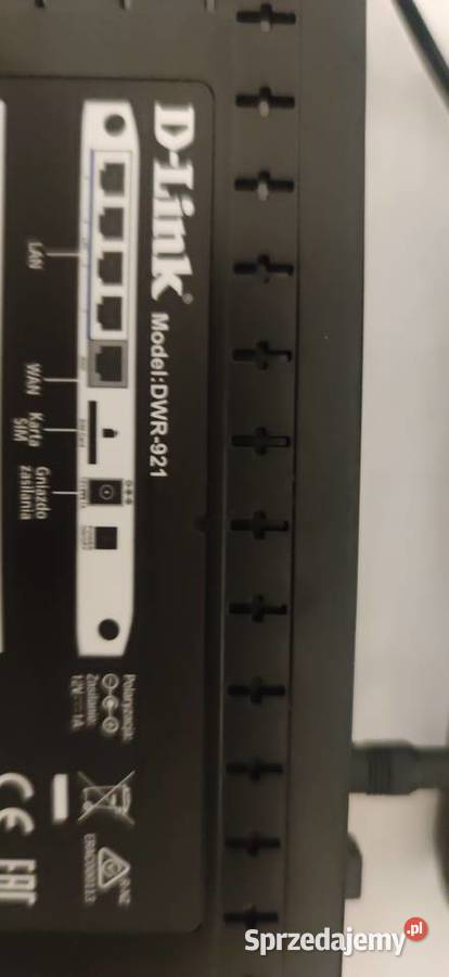 Router Dlink wejście na kartę sim model DWR921