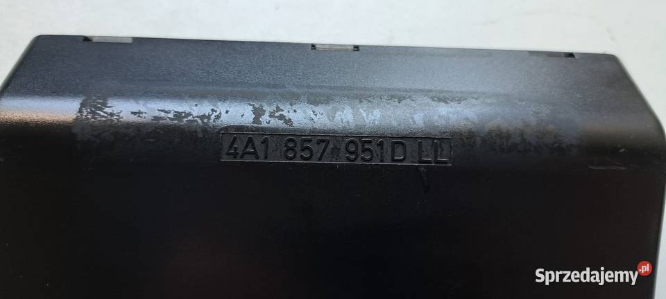 Popielniczka deski rozdzielczej Audi 100 C4 A6 Luzino