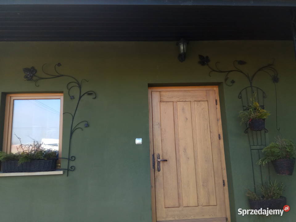 Kwietnik metalowy na okna metal Pszczyna