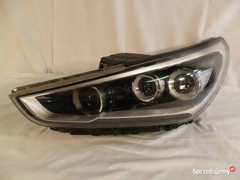 REFLEKTOR PRZÓD STRONA LEWA HYUNDAI I30 osobowe Części samochodowe Nowy Tomyśl