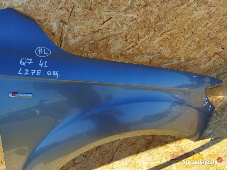 BŁOTNIK PRAWY PRZÓD AUDI Q7 4L LY7E ORYGINAŁ śląskie Przystajń