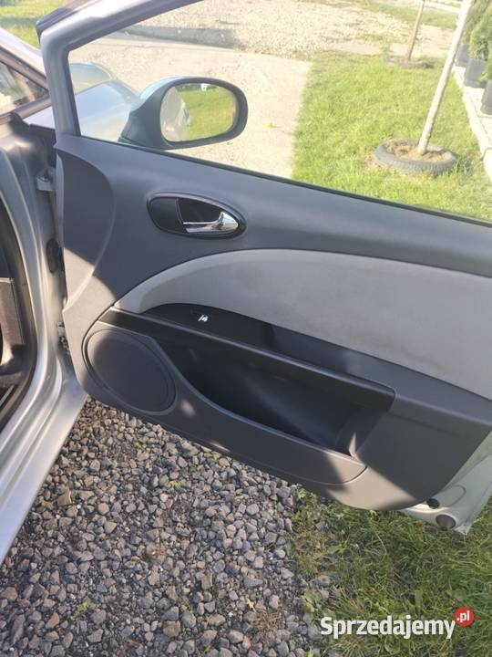 SEAT LEON 2 BENZYNA 16cm3 małopolskie Nowy Sącz