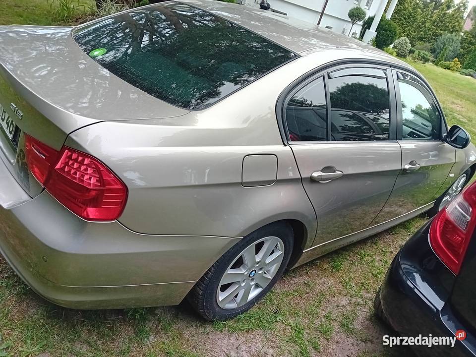 Bmw e 90 2011 diesel 190 t uszkodzony Seria 3 Toruń