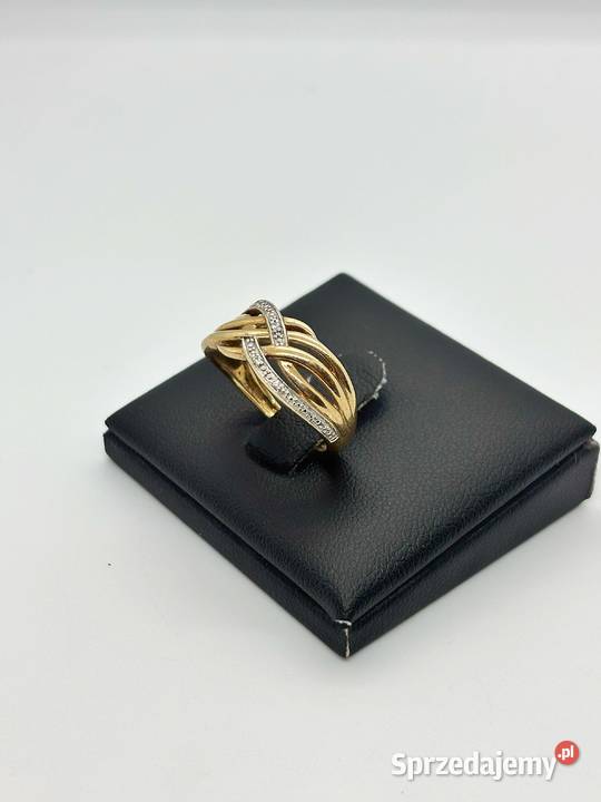 Złoty pierścionek pr 375 284g Rozmiar 12 z 4 Pierścionki warmińsko-mazurskie Elbląg sprzedam