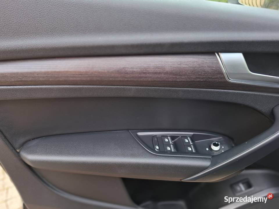 Piekna Audi q5 2 0 bwnzyna 265 2021 r Samochody osobowe