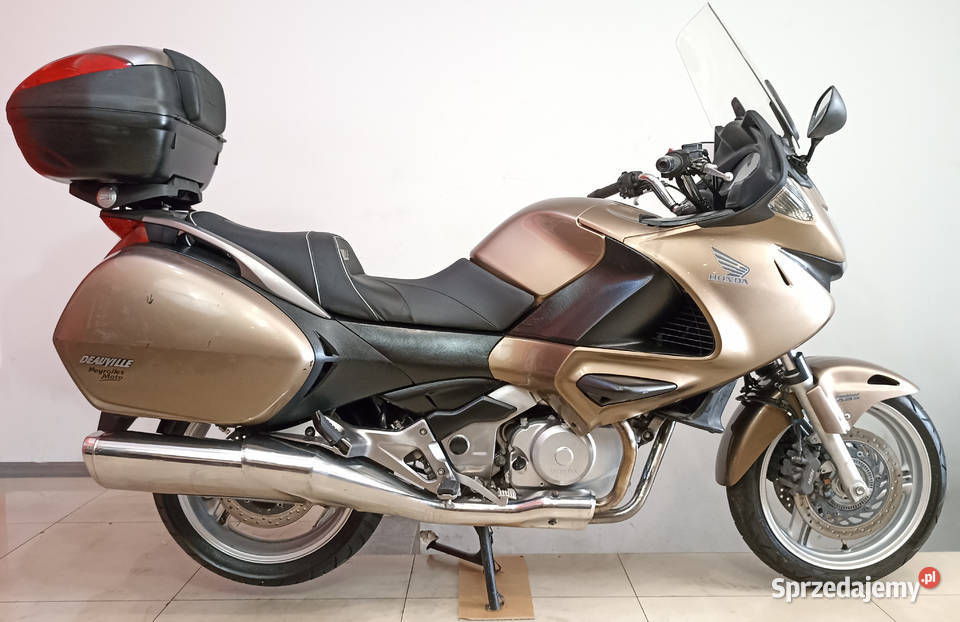 Honda NT700V Deauville NTV700 trzy kufry 2006 turystyczny Ostrołęka