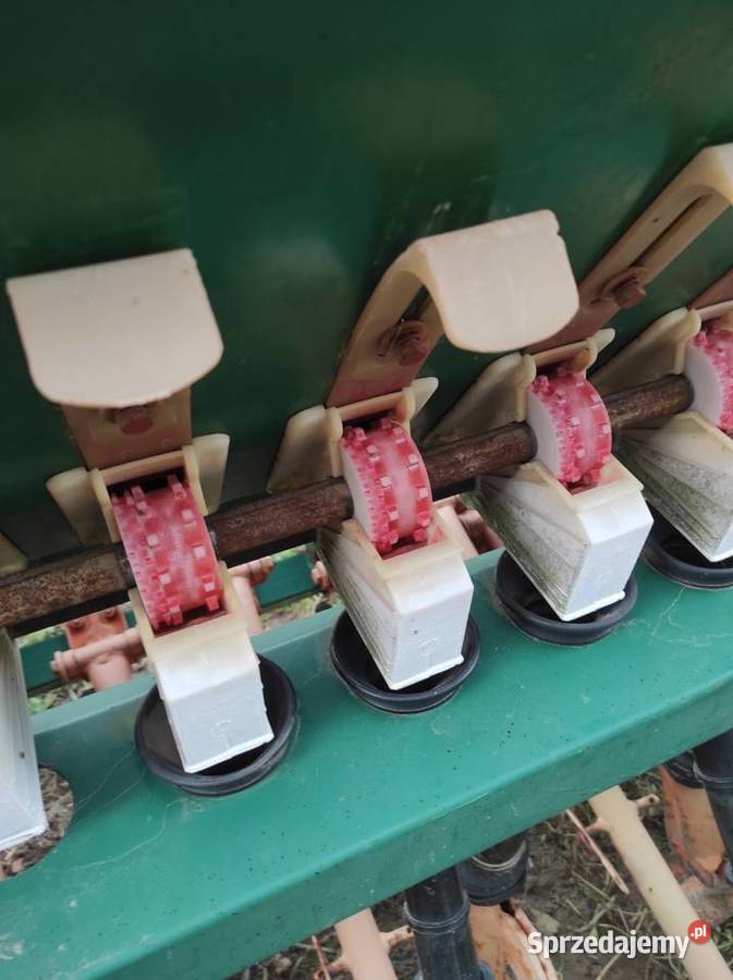 Siewnik Smażone D7 typ30 sprzedam Skomorochy Duże