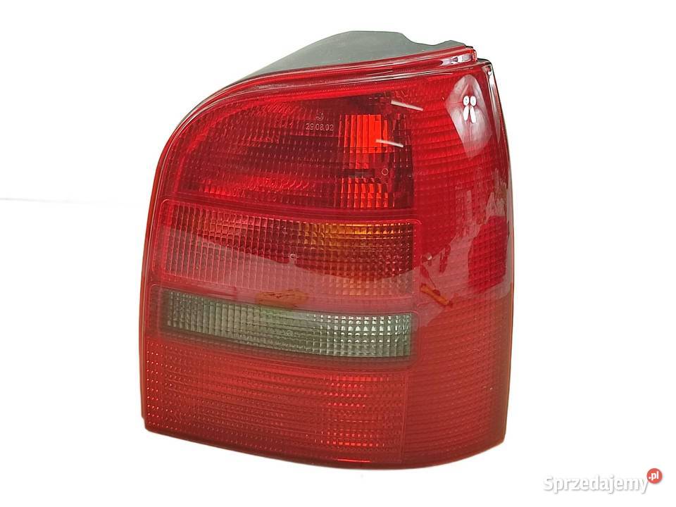 LAMPA PRAWY TYŁ AUDI A4 B5 AVANT KOMBI 9401