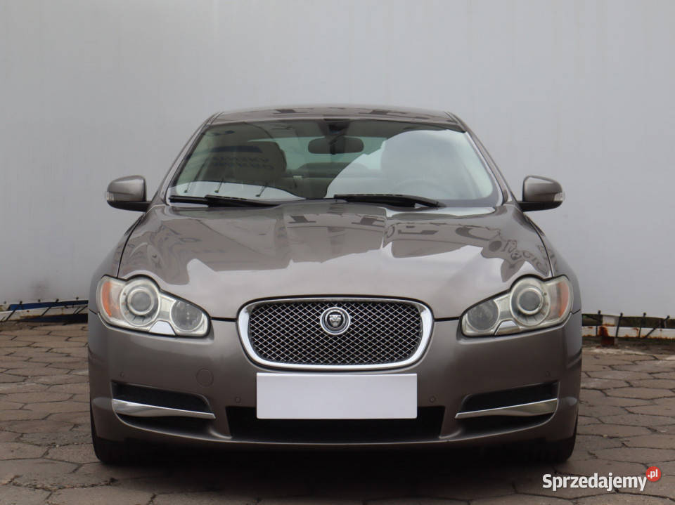 Jaguar XF 27 D Sedan / Limuzyna Łódź