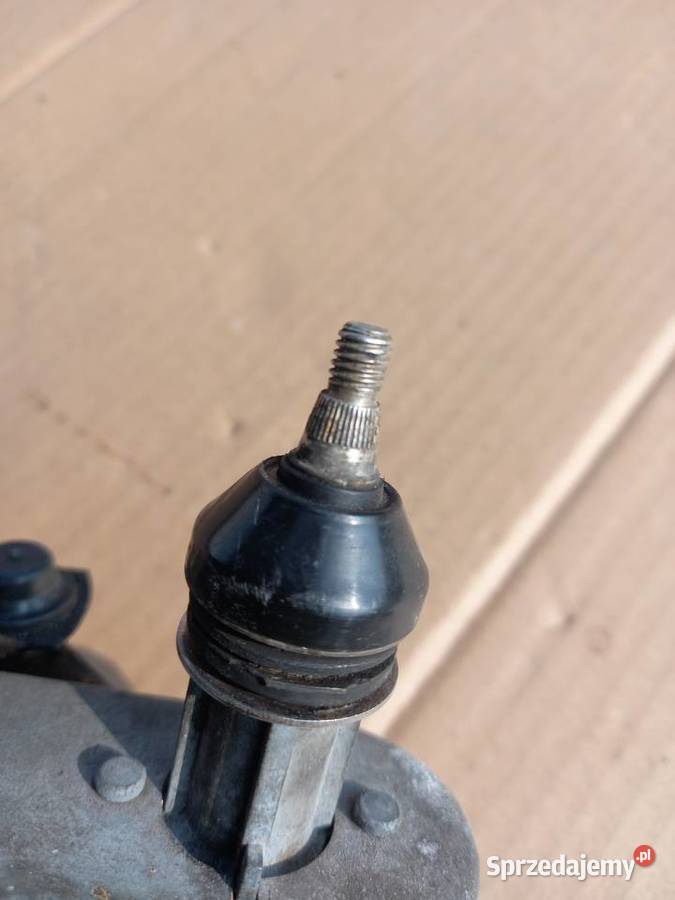 VW Golf mk 1 mechanizm wycieraczek Mechanizmy wycieraczek Bukownica