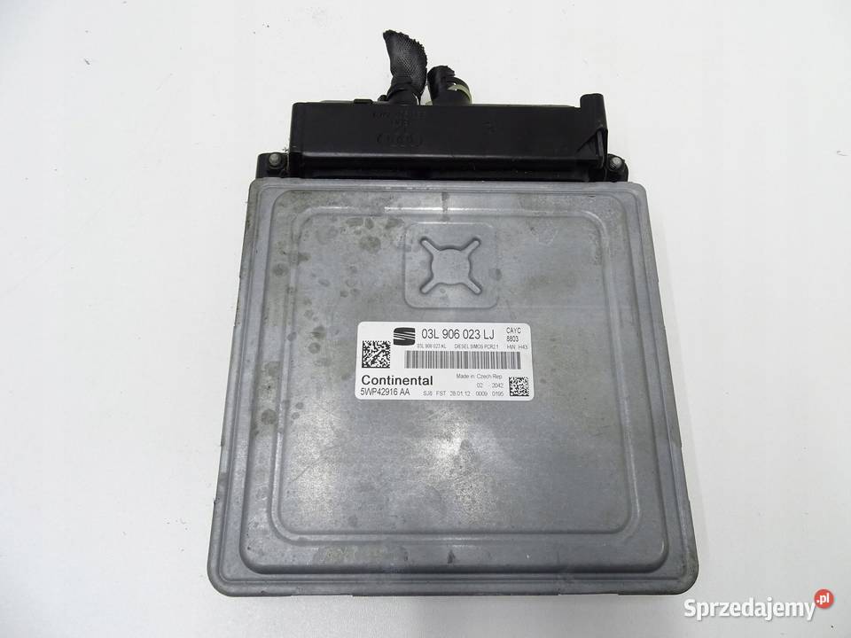 KOMPUTER STEROWNIK SILNIKA SEAT ALTEA 16 TDI
