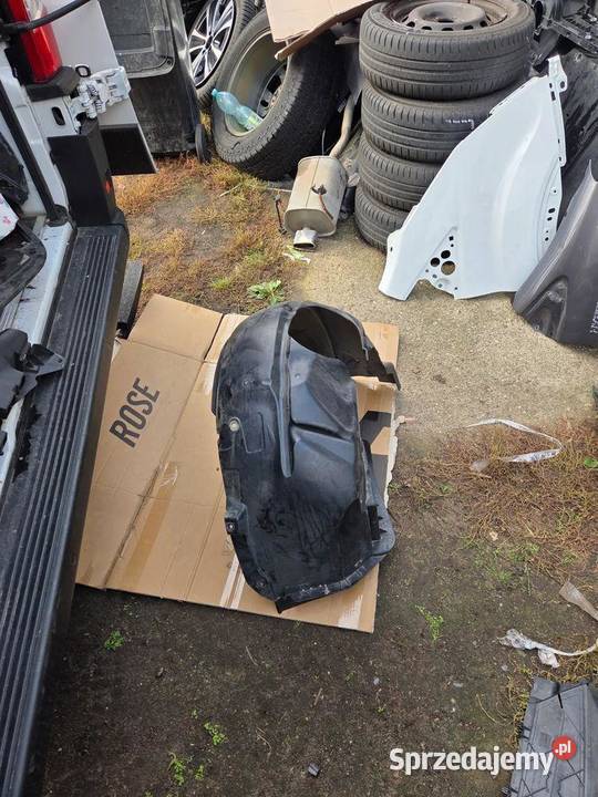 Nadkole prawe prawy przód przednie Ford Fiesta sprzedam