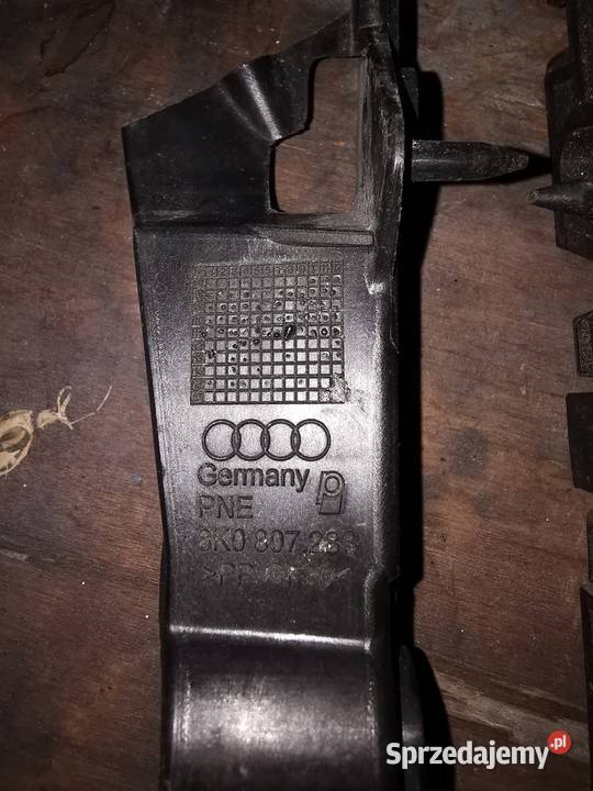 8K0807284 Audi A4 B8 LIFT Ślizgi zderzaka