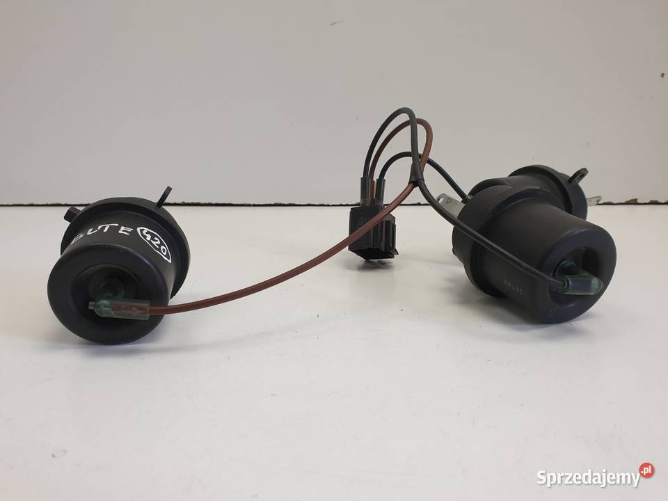 Mazda Tribute SILNICZEK NAGRZEWNICY Nastawnik osobowe Rudka