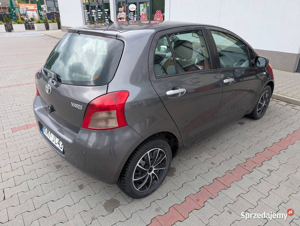 Toyota Yaris 13 87 benzyna LPG Yaris małopolskie Dobczyce