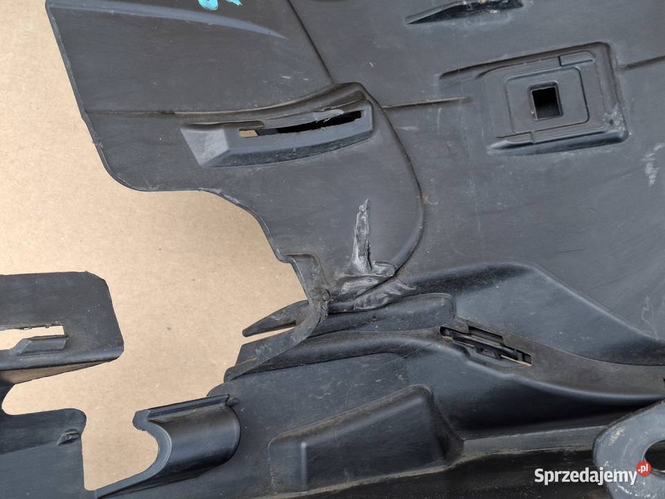 MERCEDES SKLASA W206 ŚLIZG MOCOWANIE ZDERZAKA Bieleń