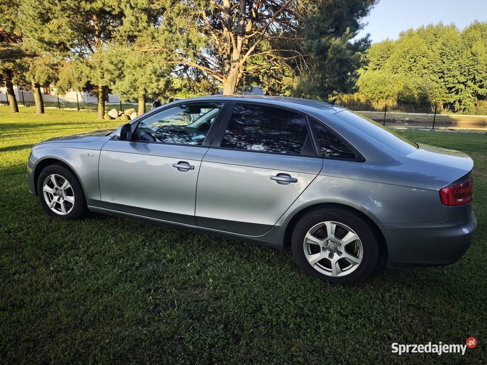 Audi A4 B8 20 TDI 143 S line BiXenon LED manual Świerczyńsko