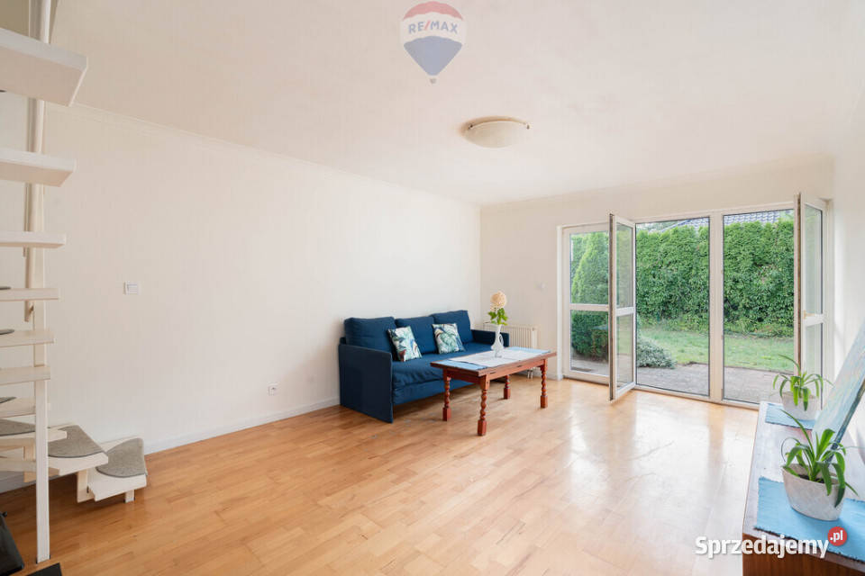 Ławica funkcjonalny bliźniak z garażem asfalt Poznań