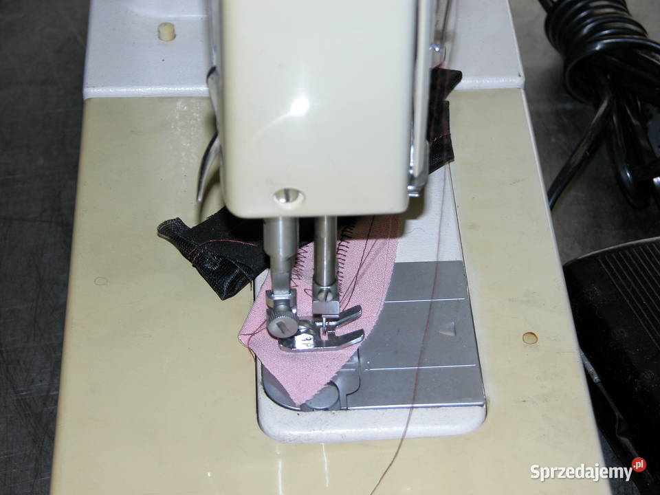 Maszyna do szycia SINGER sprzedam