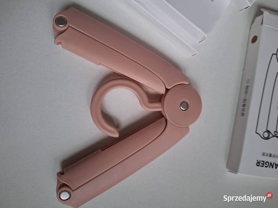 Wieszaki składane na ubrania do walizki samolotu Kalisz