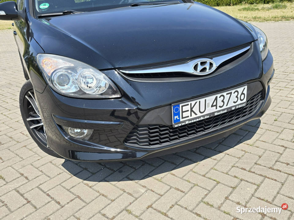 Hyundai i30 14Benz Kutno