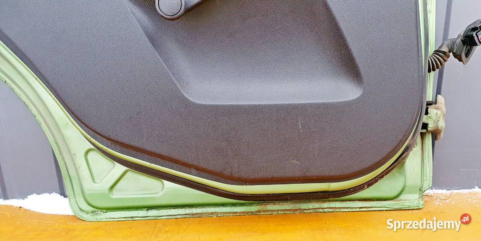 FORD FIESTA MK6 08 DRZWI LEWY TYŁ KOMPLETNE Radom sprzedam