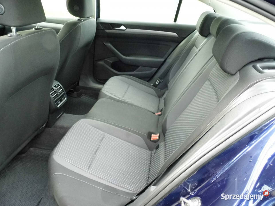 Volkswagen Passat 20 klimatronic vat23 salon lakier metallic Łódź