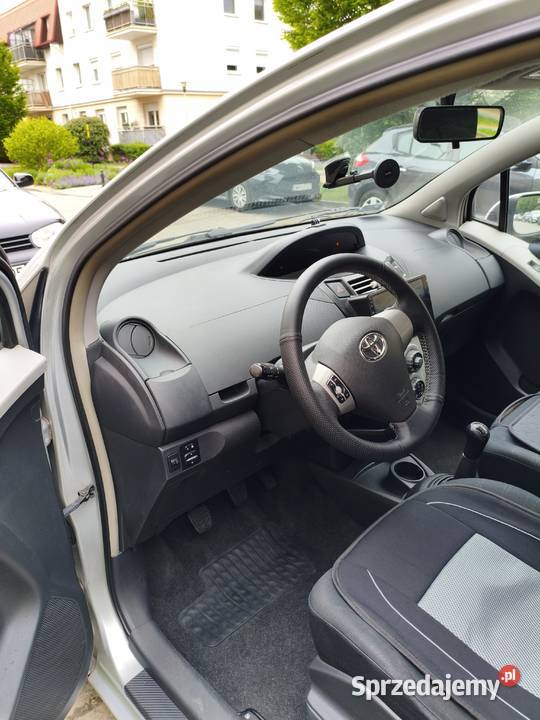 Toyota Yaris 2 Wrocław