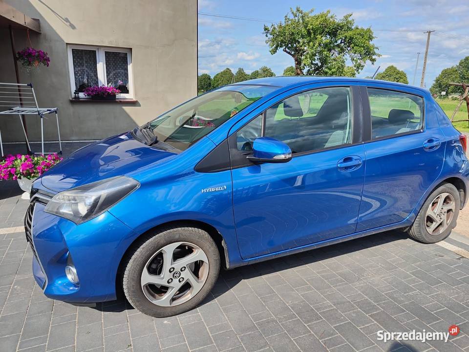 Toyota Yaris III 15 hybryd 2014 polift bluetooth Garwolin